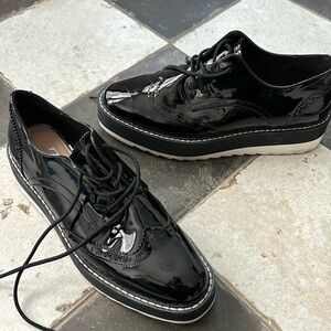 Zara women’s flatform oxford patent leather shoes- 39